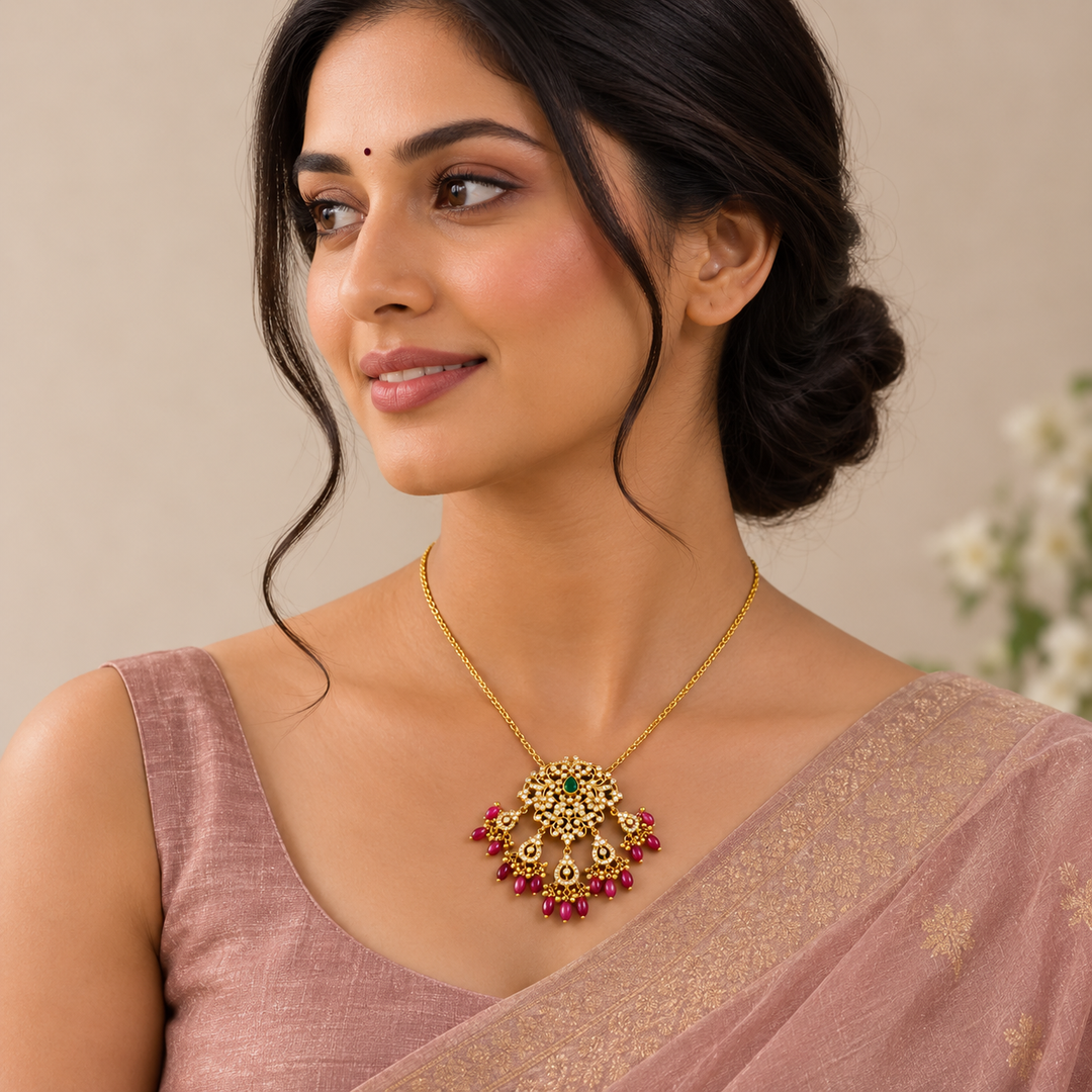 Varnika Stone Pendant