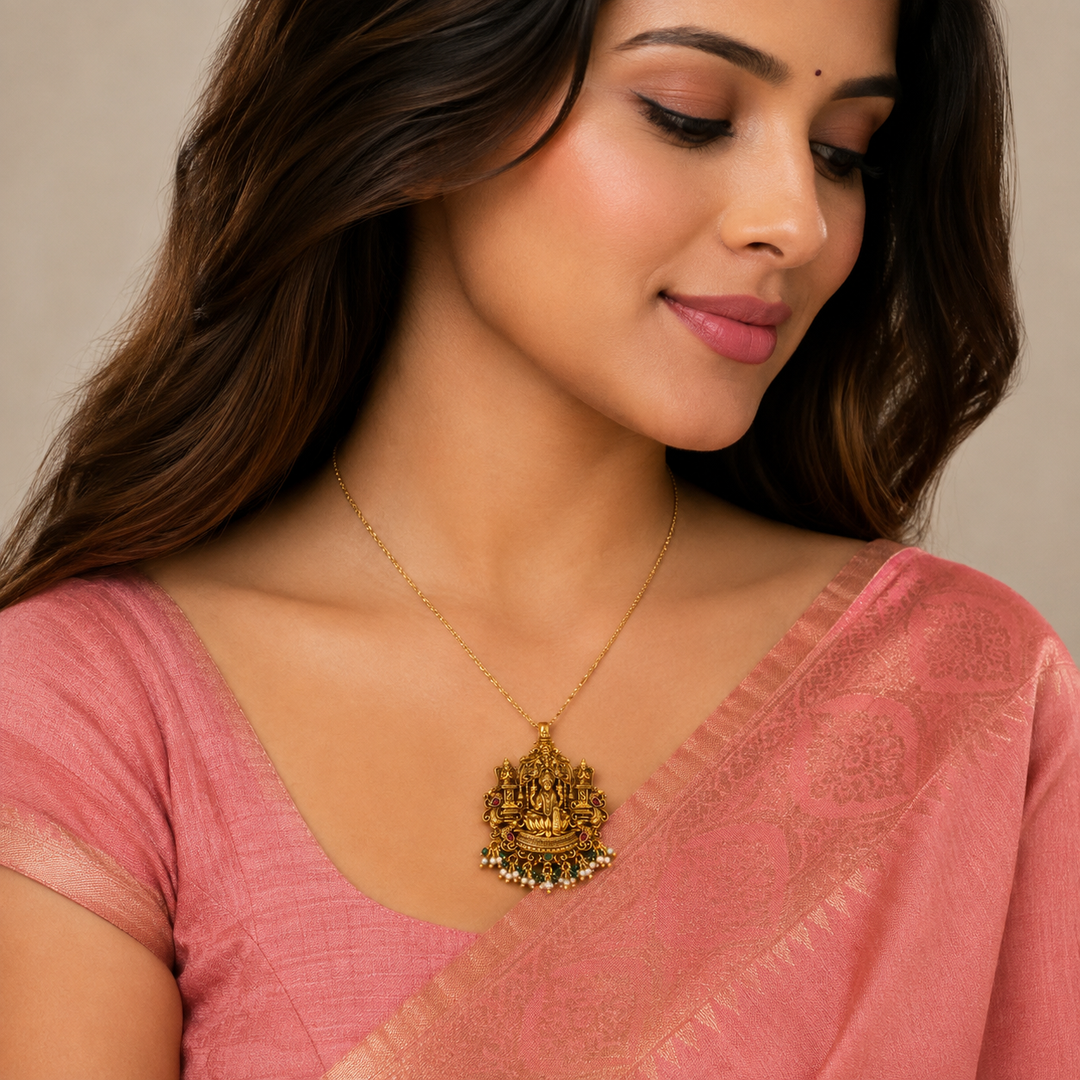 Hemamalini Mor Temple Pendant