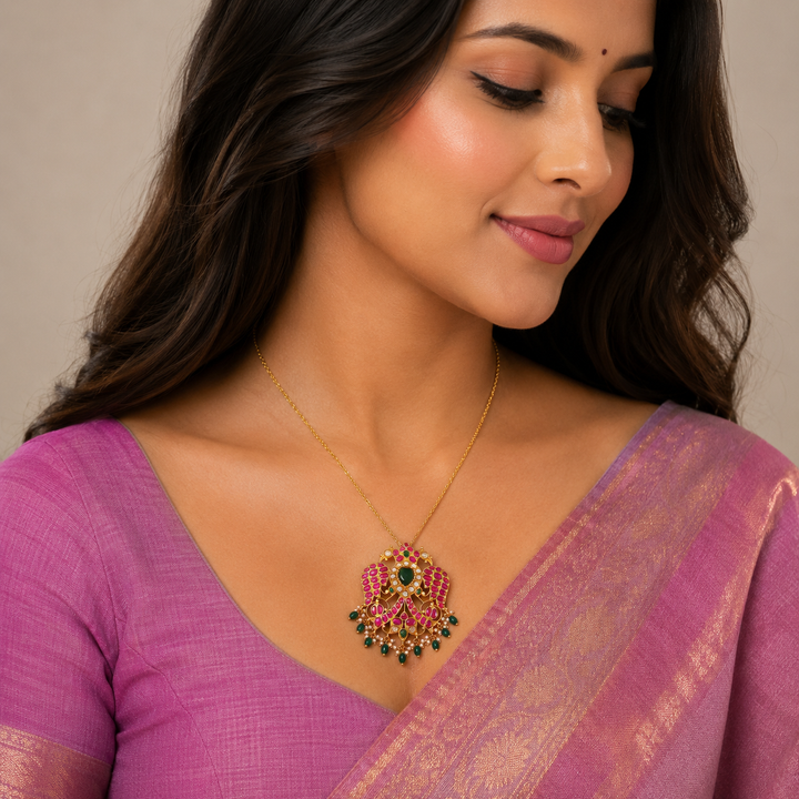 Berundika Kundan Pendant