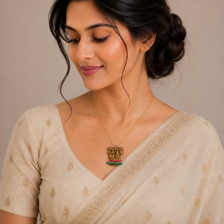 Radha-Krishna Vana Pendant