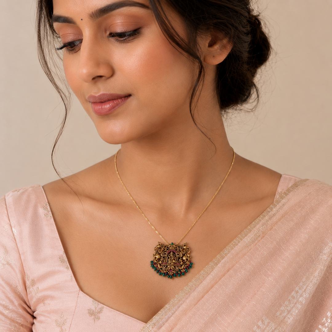 Hemalekha Nakshi Pendant