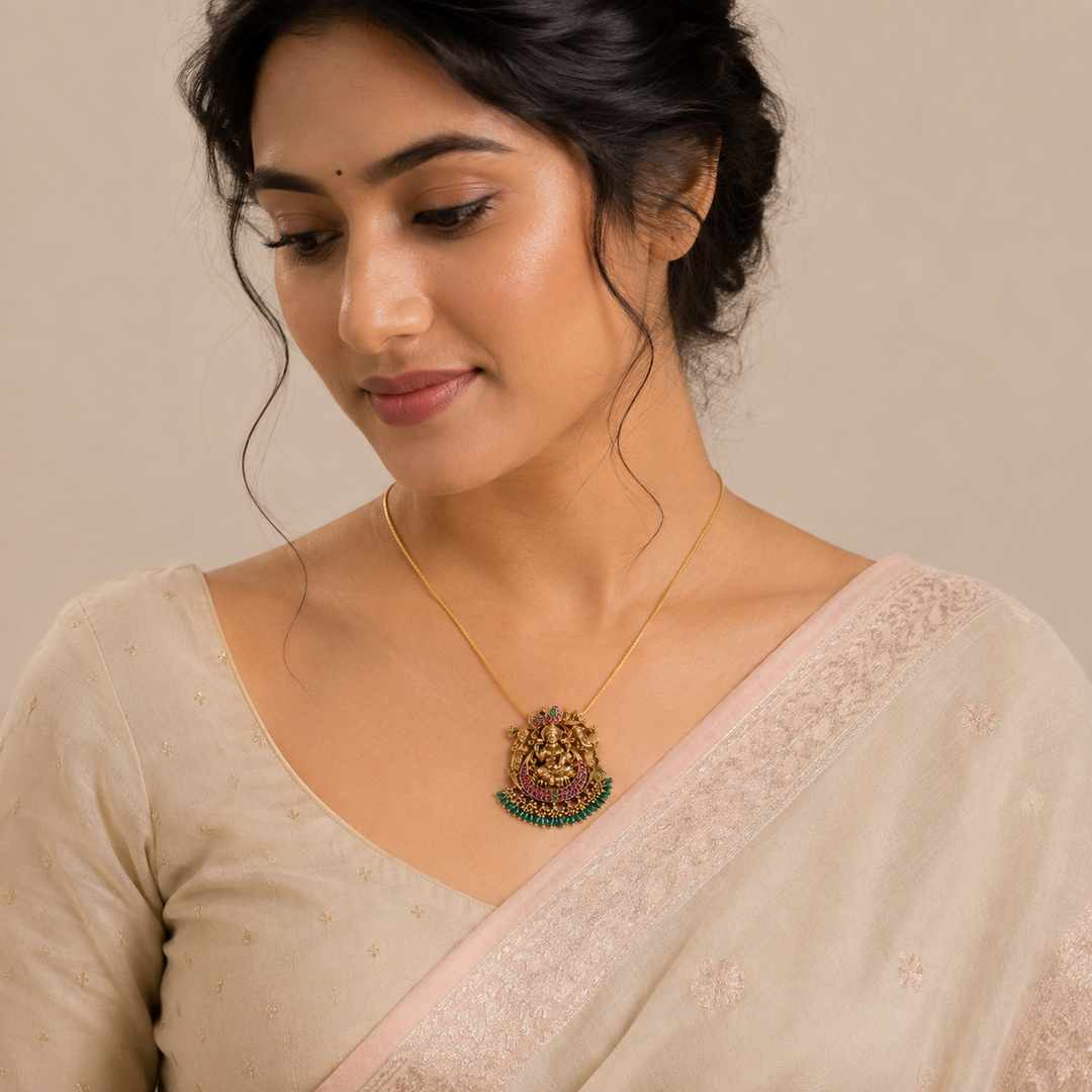 Shrilina Nakash Pendant