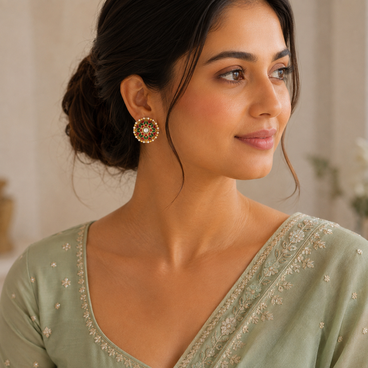 Vanya Kundan Studs
