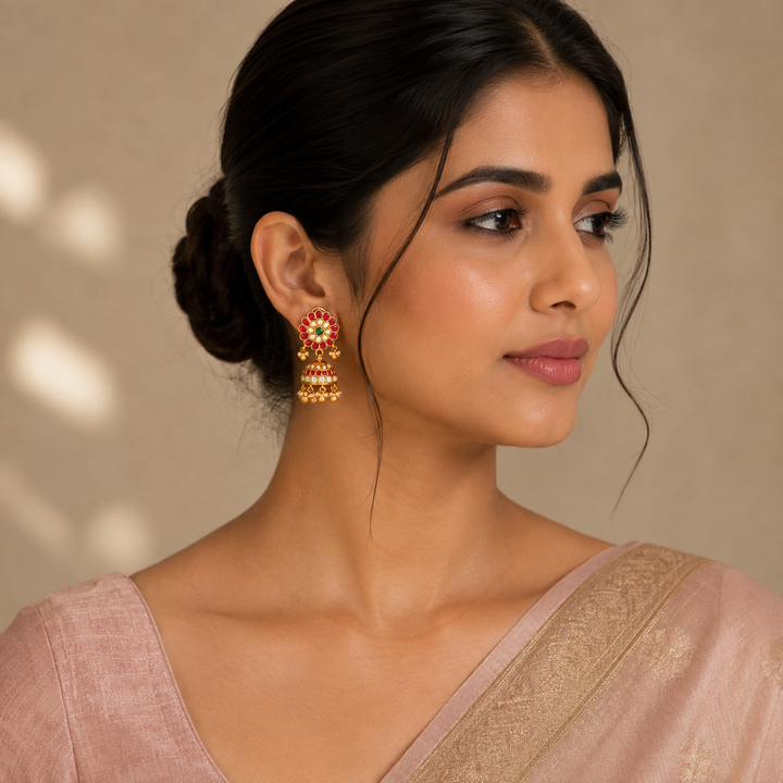 Vedaishri Kundan Jhumki