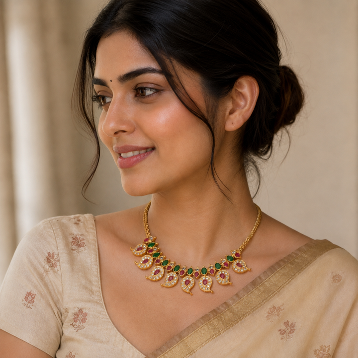 Amrakirti Stone Necklace