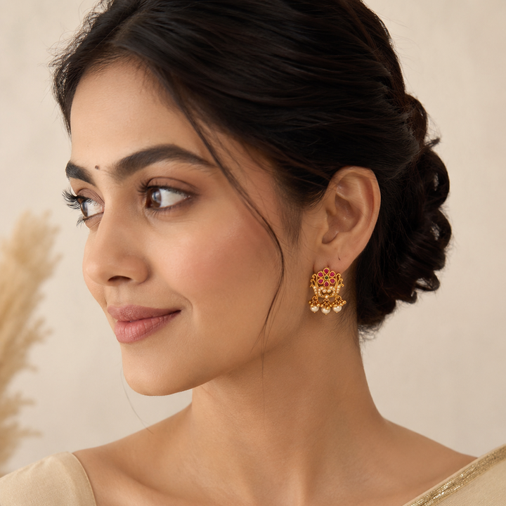 Mandara Pearl Stone Studs