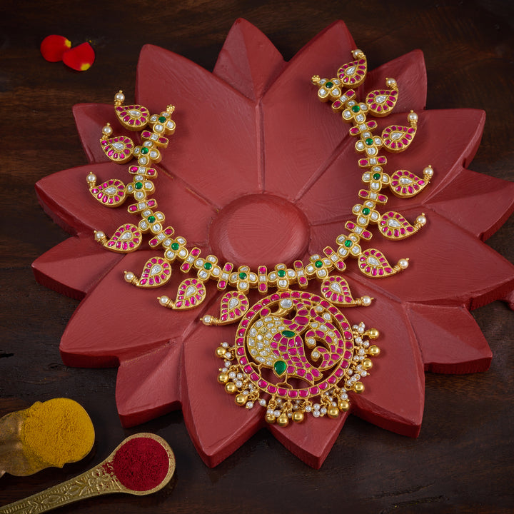 Svarnamayu Necklace