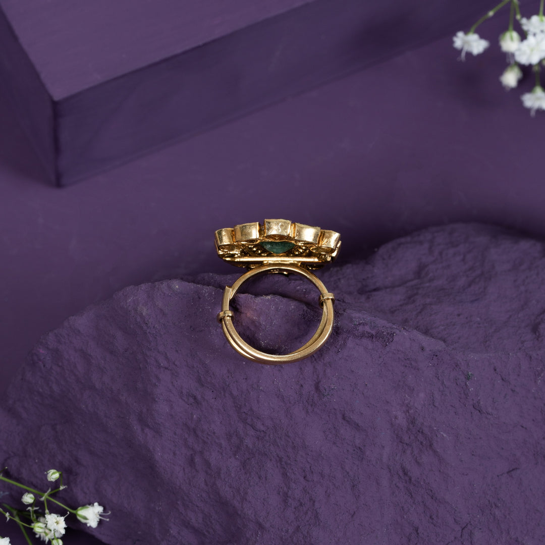 Pear-Emoria Ring