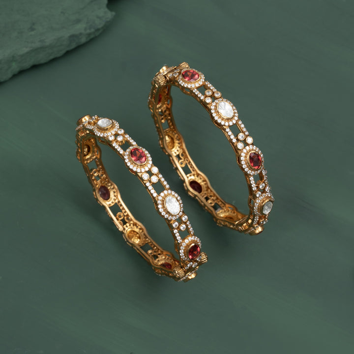 Queen's Verdant Glow Bangles