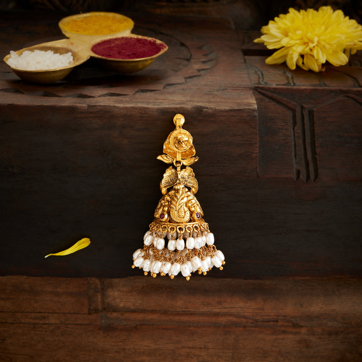 Shriya Temple Jhumki