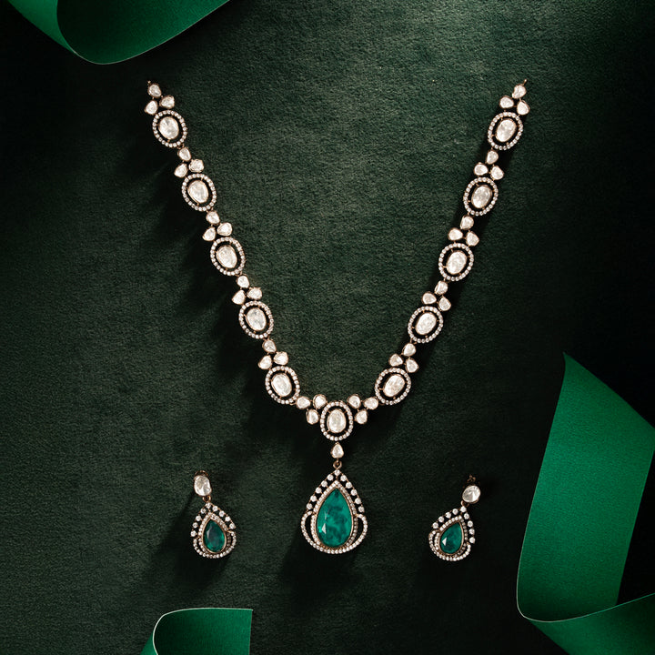 Lacrima Luxe Necklace Set