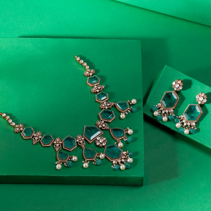 Octa Vrinda Necklace Set