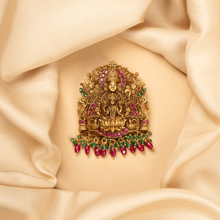 Sriyaḥpatir Govinda Pendant