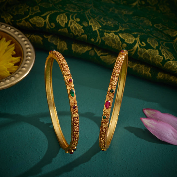Mirantha Bangles