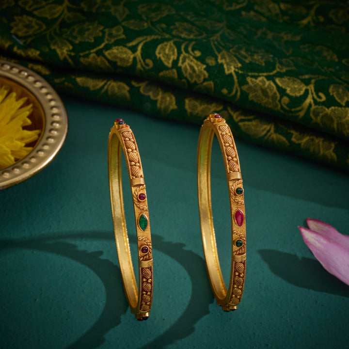 Mirantha Bangles