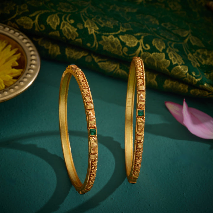 Jewel of Shuka Bangles
