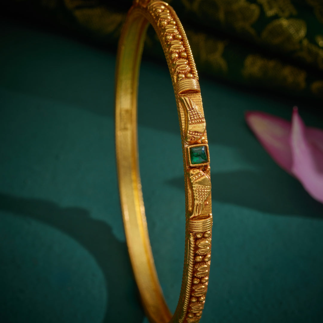 Jewel of Shuka Bangles