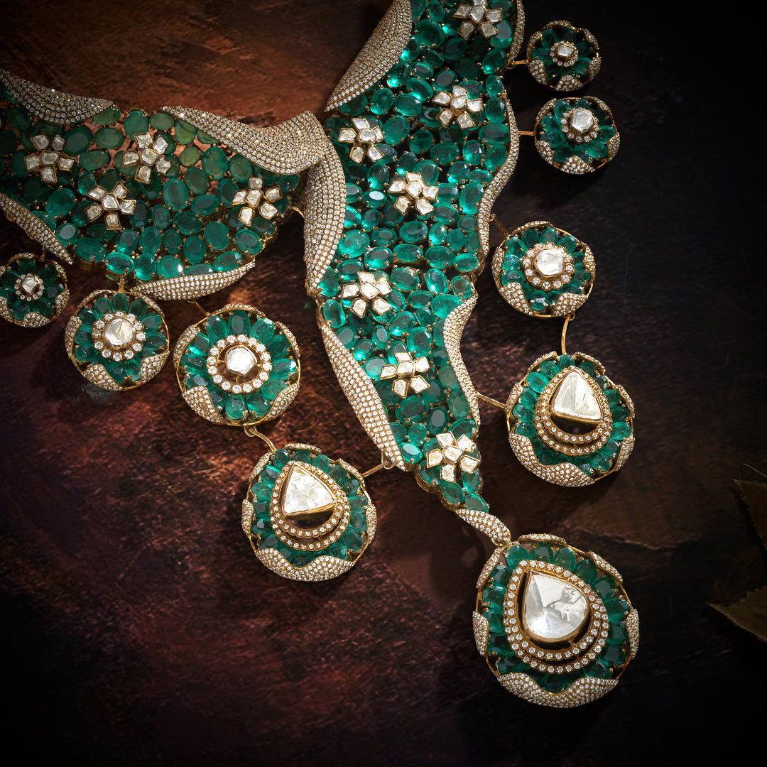 Queenly Victorian Necklace Set