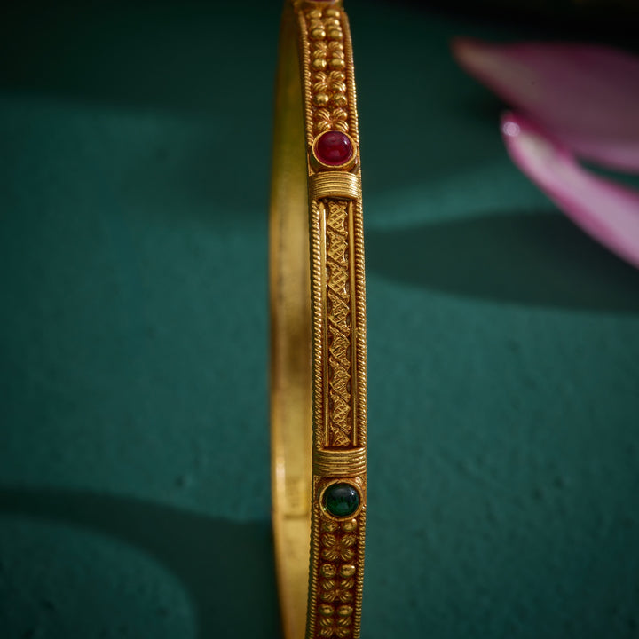 Ruby Panna Bangles