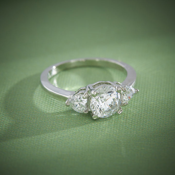 Avira Oval CZ Ring