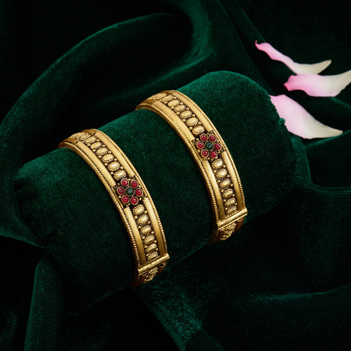 Suovalika Antique Bangles