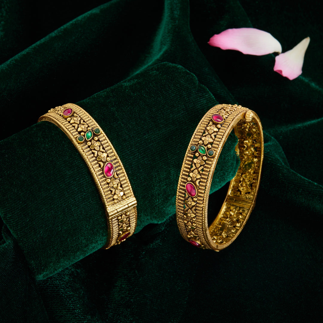 Suvritti Antique Bangles