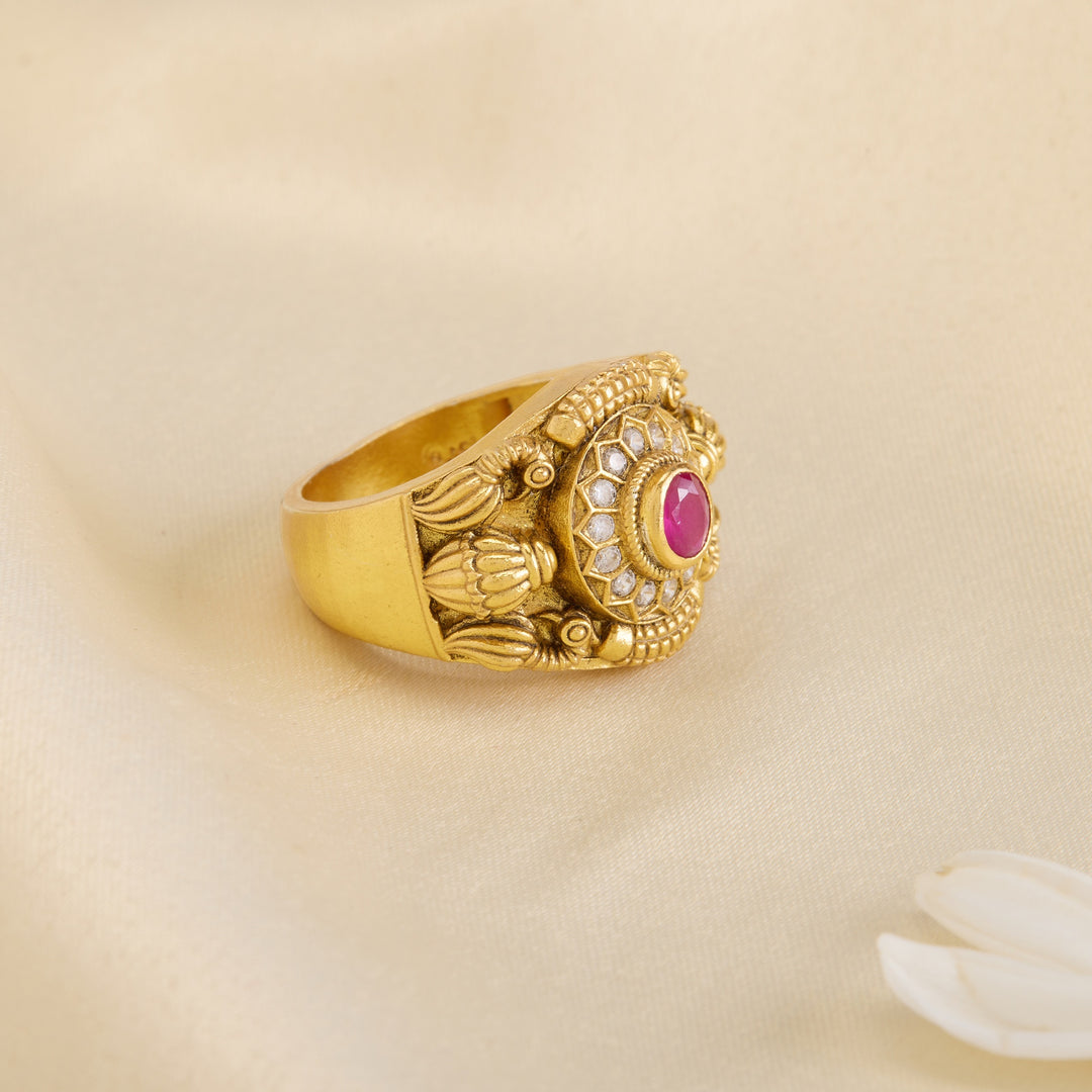 Andal Nakshi Ring