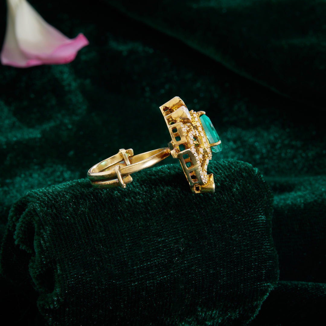 Luvira Victorian Ring