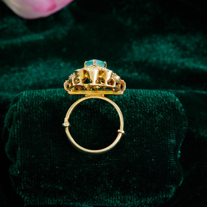 Luvira Victorian Ring