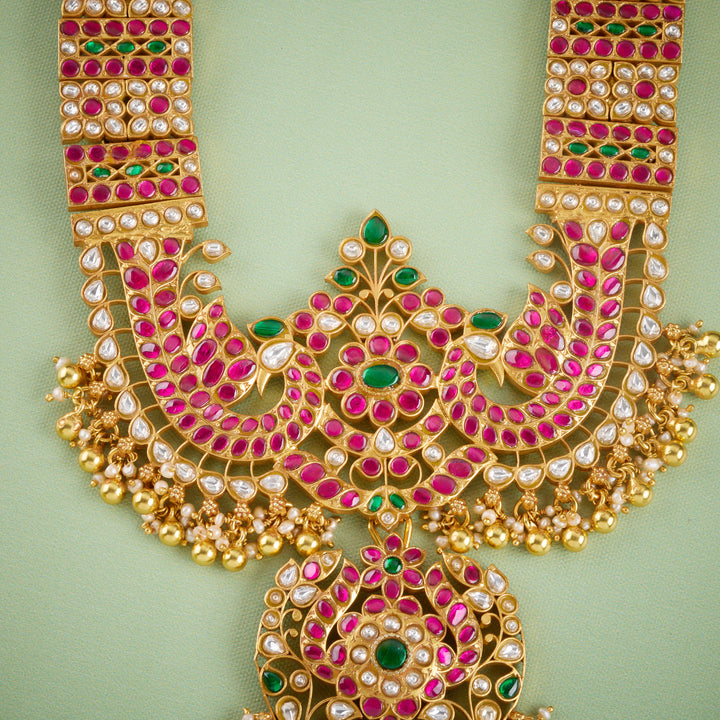 Pankhuri Phool Kundan Necklace