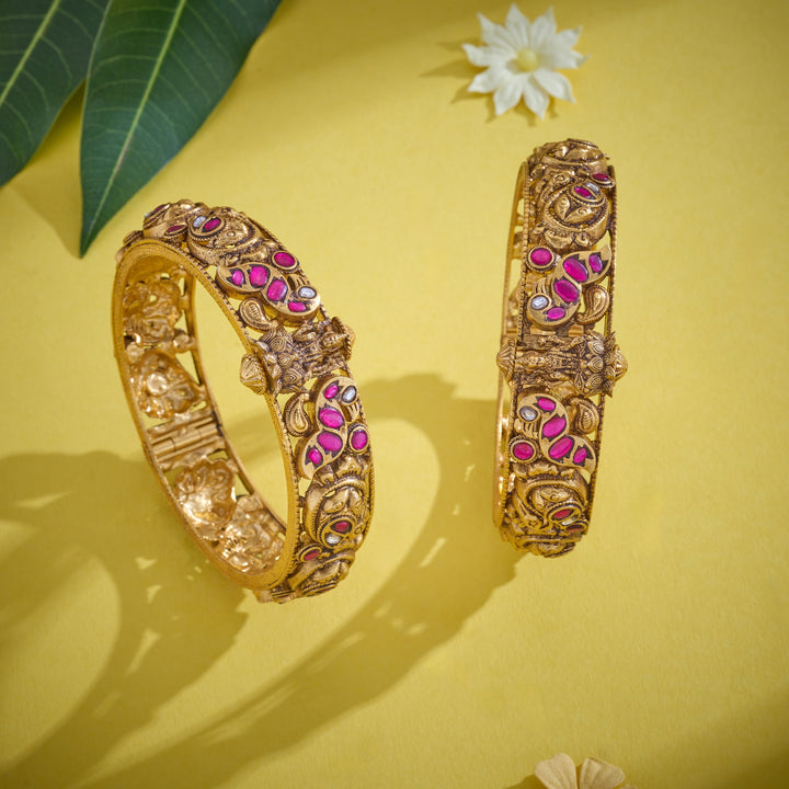 Samritha Deep Nakash Bangles