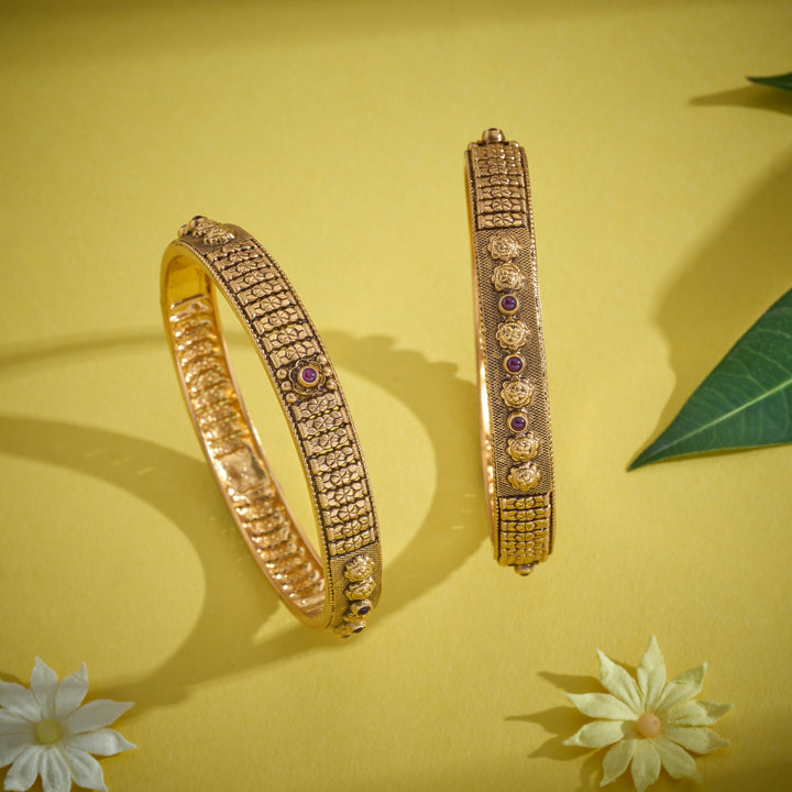 Rajmika Nakshi Bangles