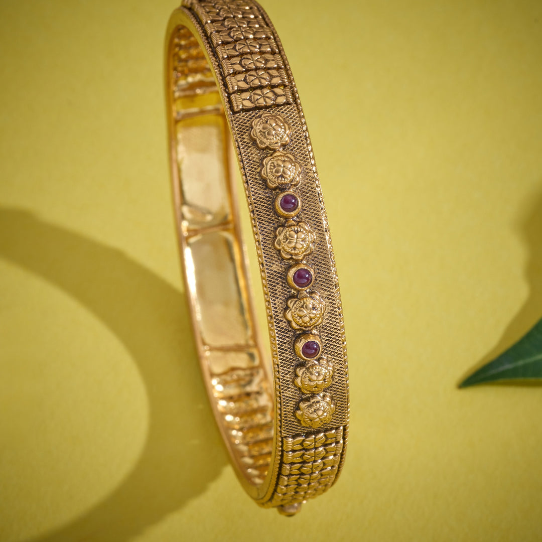 Rajmika Nakshi Bangles