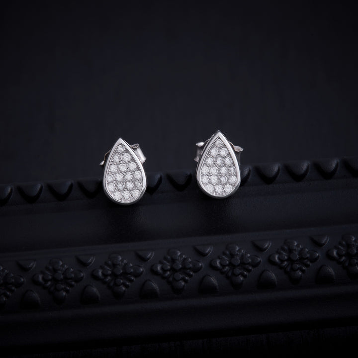 Pear-Glow Studs
