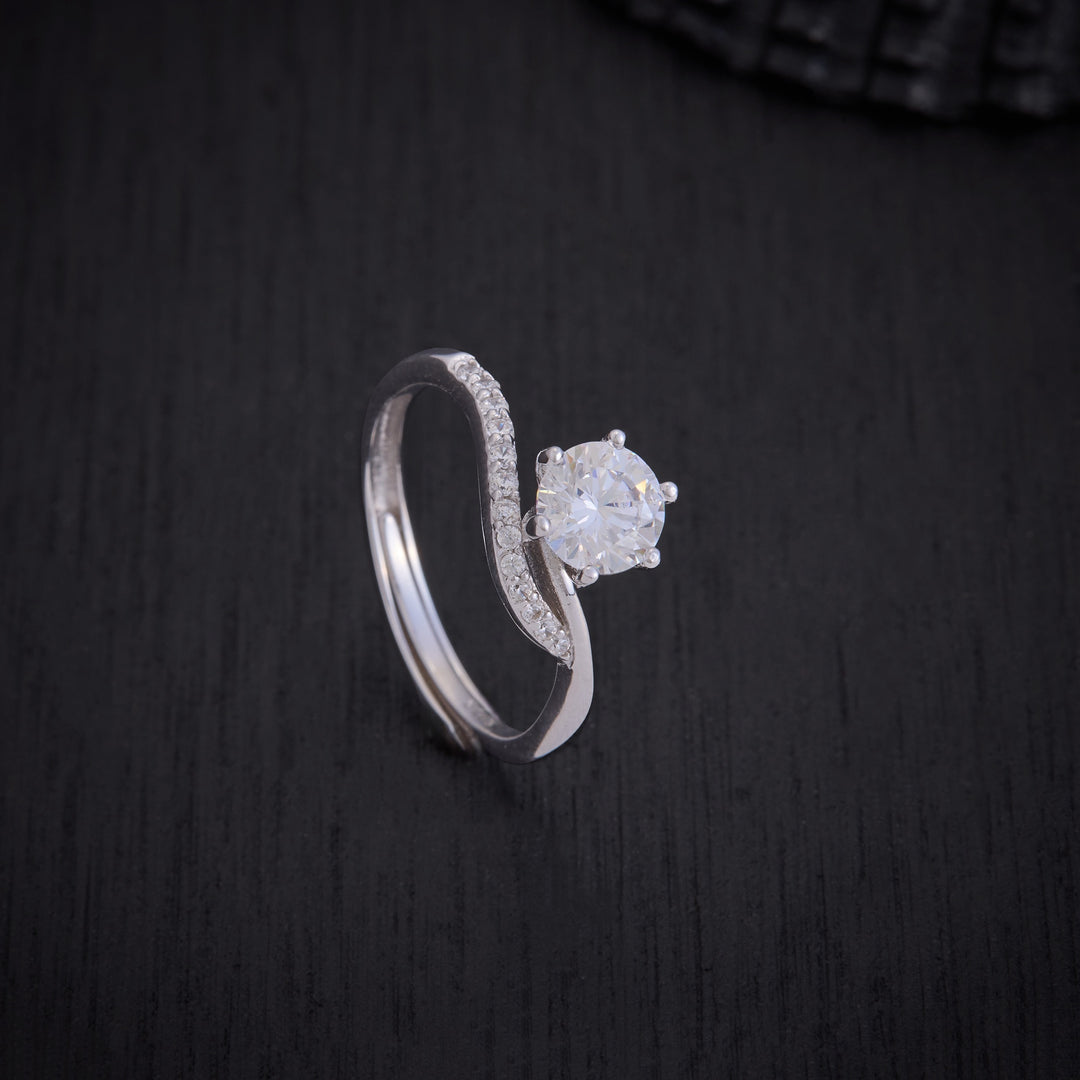 Loop-Love Ring