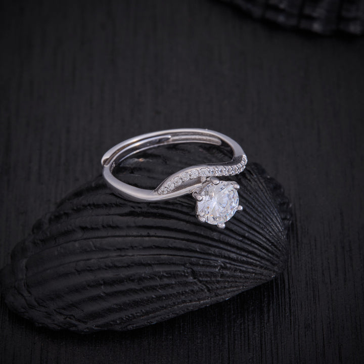 Loop-Love Ring