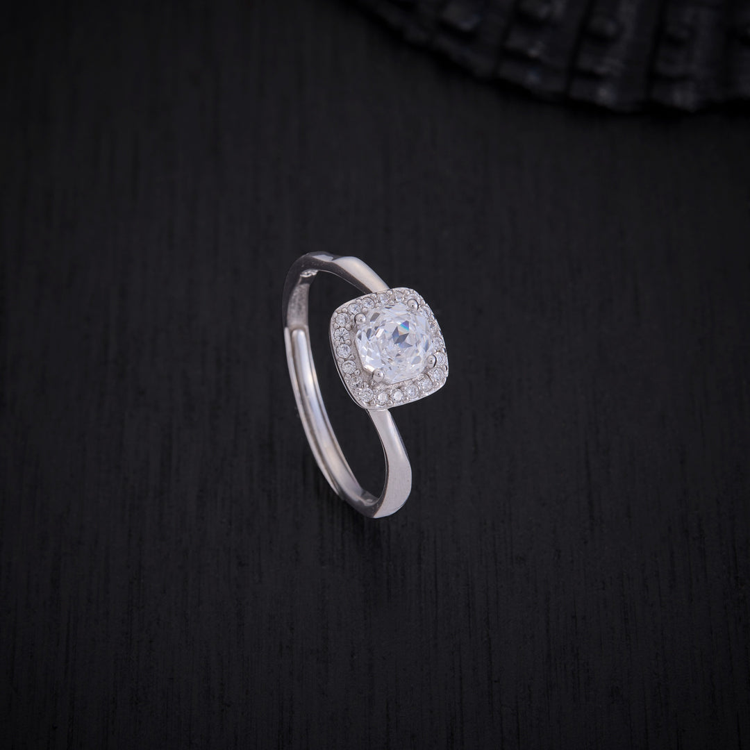 Elegant Frame Ring