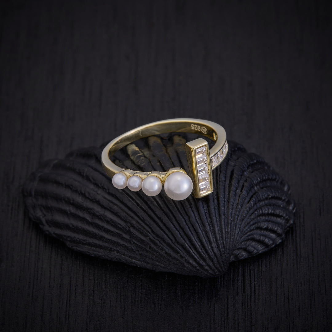 Pearl Essence Ring