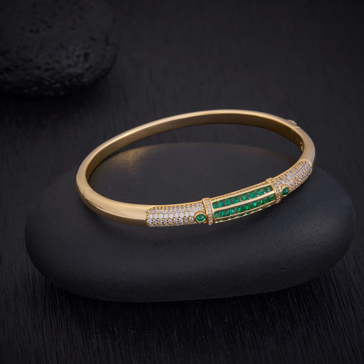 Crystal Green Kada