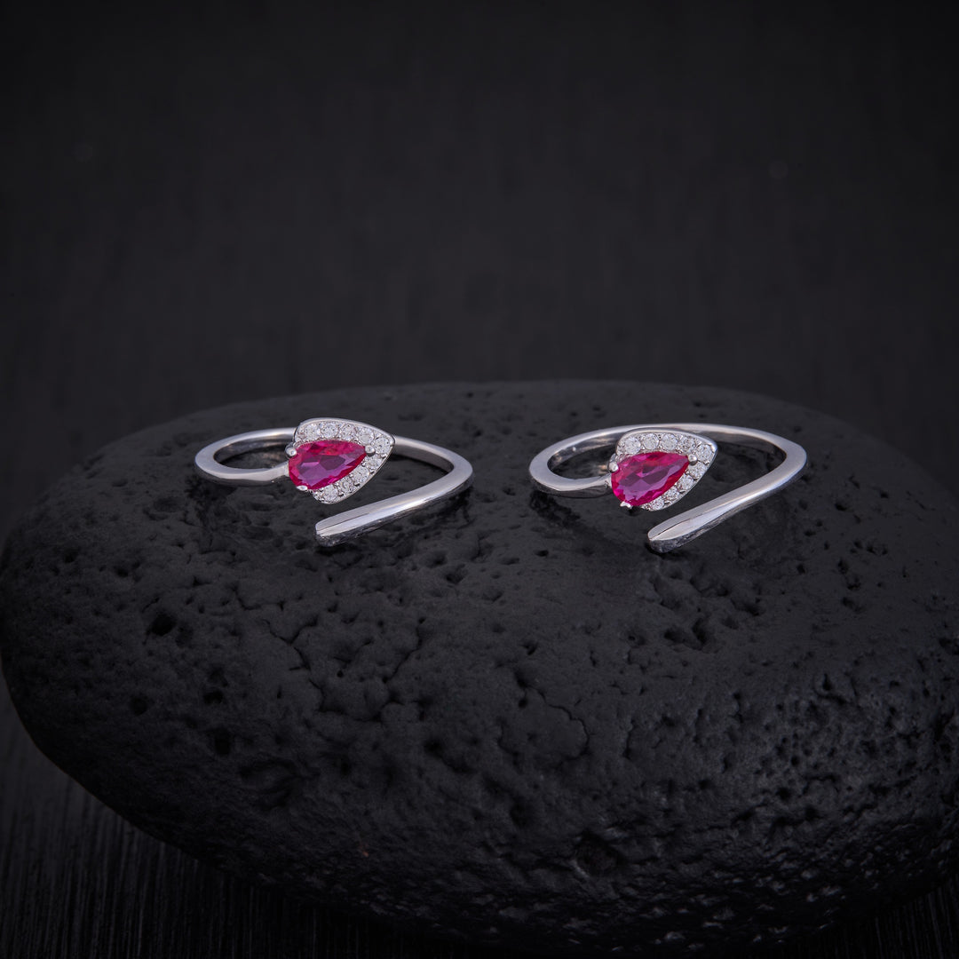 Pear Sparkle Toe Ring