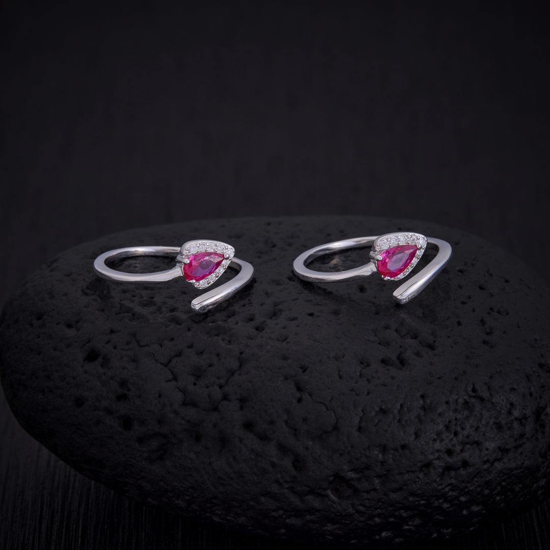 Pear Sparkle Toe Ring