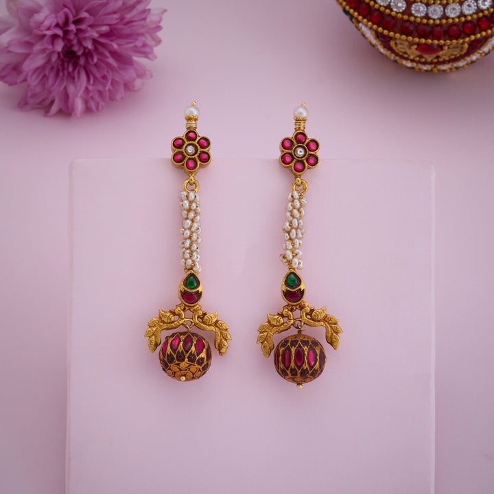 Vilasika Moti Danglers