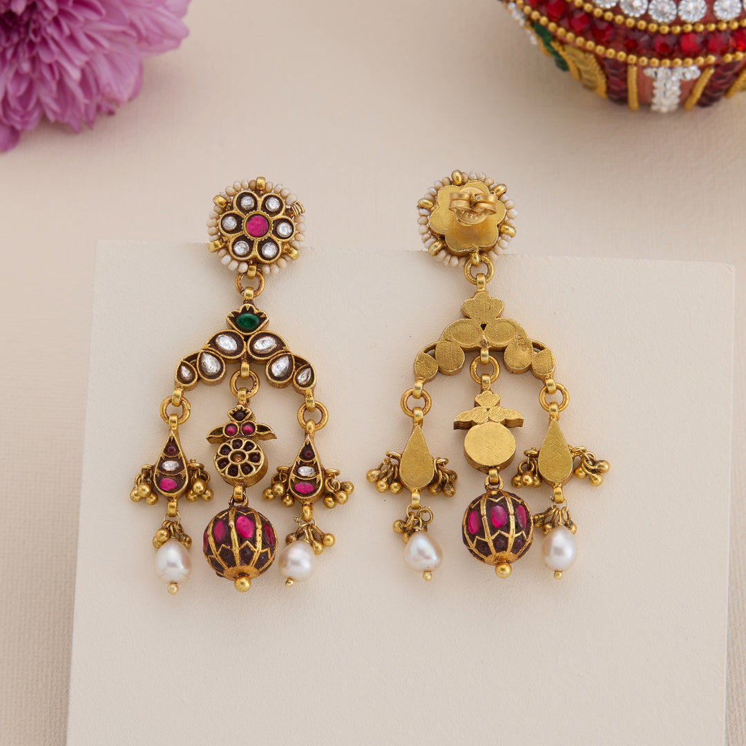 Kundalia Phool Danglers