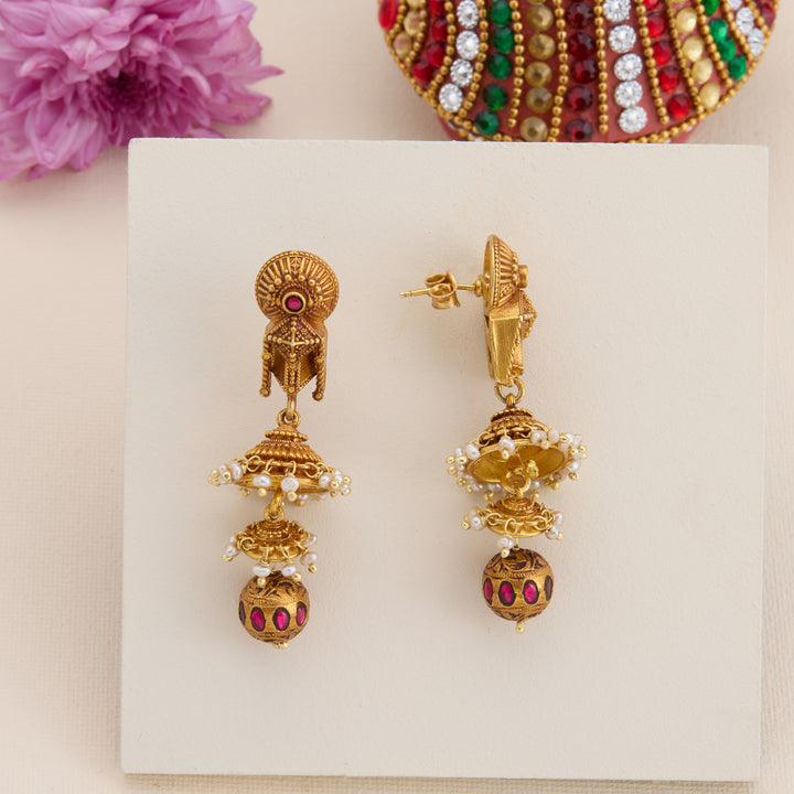 Antique Vilasmukta Danglers