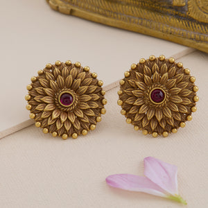 Leafy Aura Studs