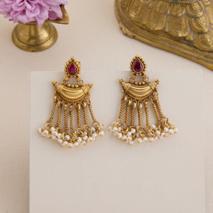 Swinging Aura Danglers