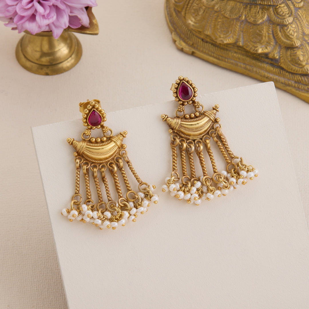 Swinging Aura Danglers