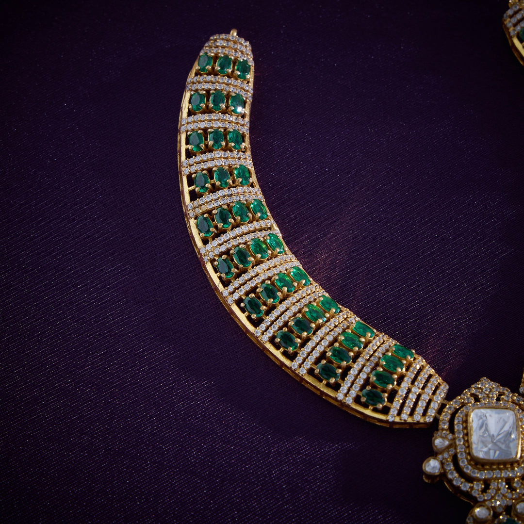 Mahivra Victorian Necklace