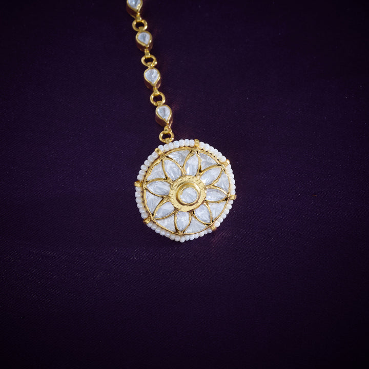 Bor Moissanite Tikka