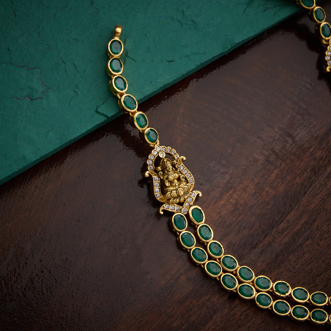 Pranava Roopini Short Necklace